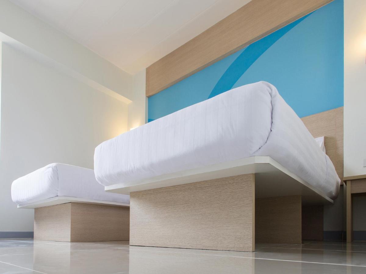 Hop Inn Chiang Mai Airport Екстериор снимка